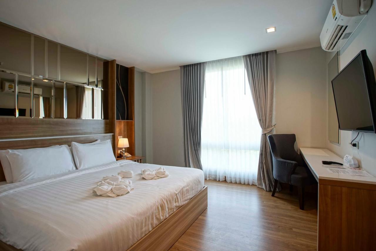 Nantra Chiangmai Riverfront Hotel Chiang Mai Ruang foto