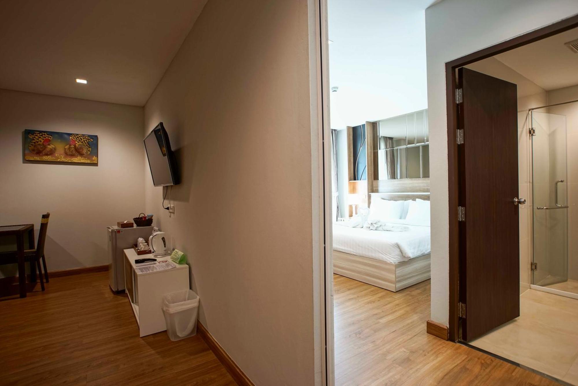 Nantra Chiangmai Riverfront Hotel Chiang Mai Ruang foto
