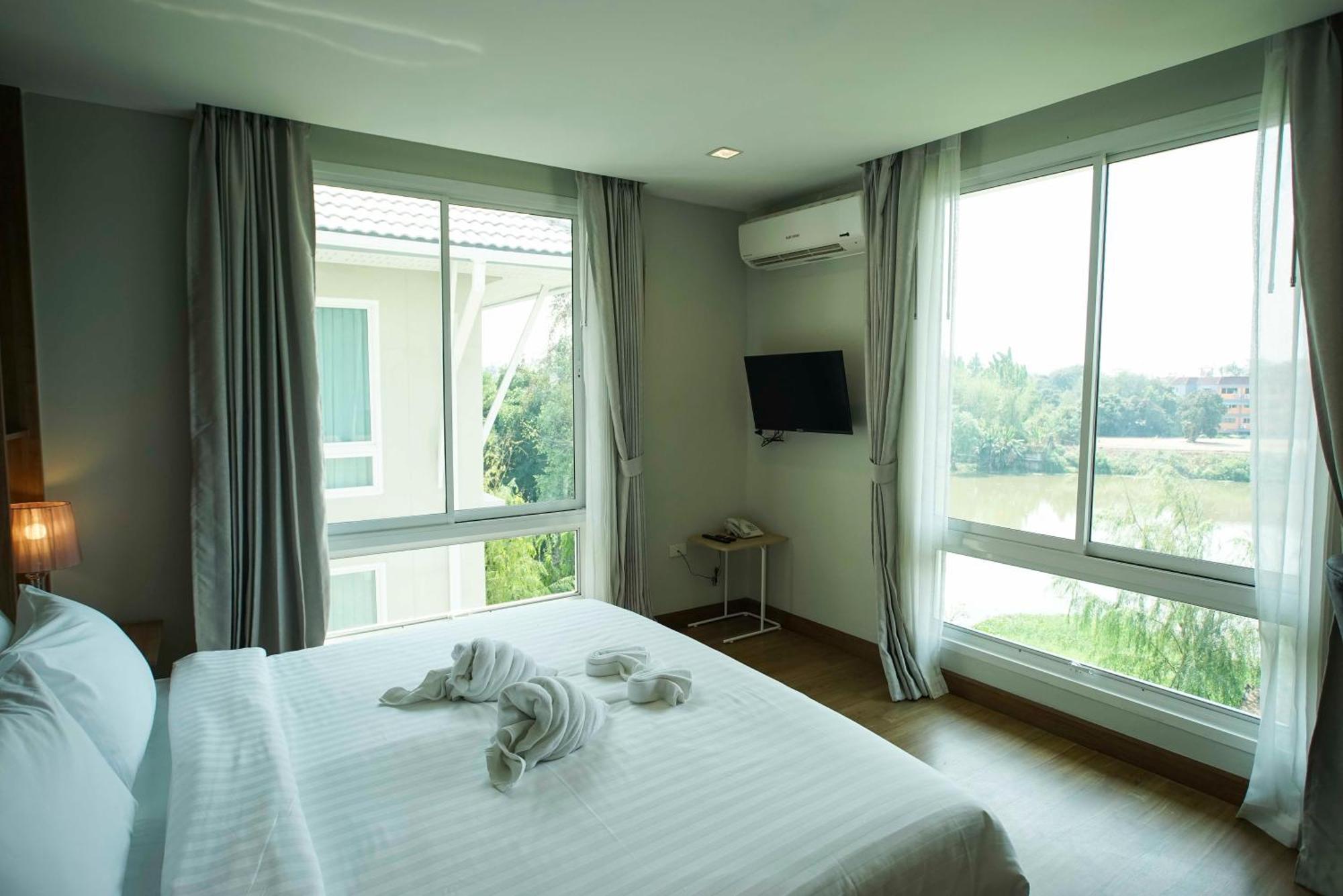 Nantra Chiangmai Riverfront Hotel Chiang Mai Ruang foto