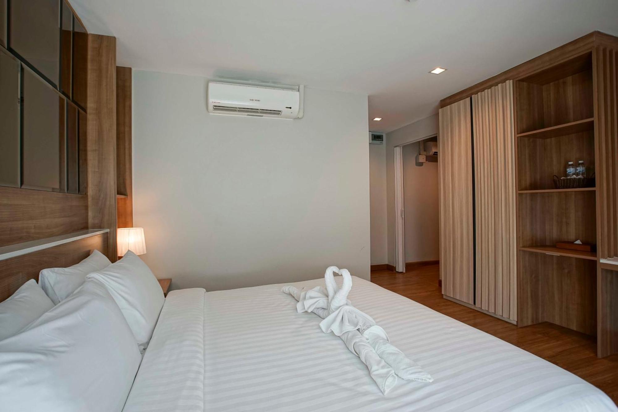 Nantra Chiangmai Riverfront Hotel Chiang Mai Ruang foto
